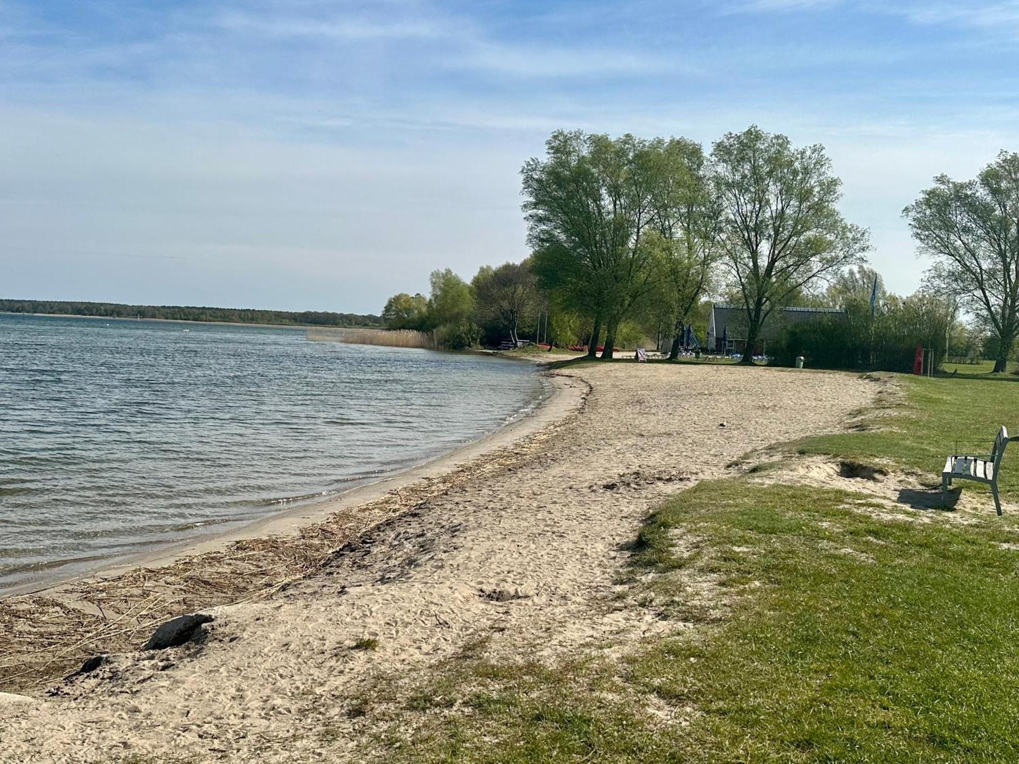Kapitaens-Bungalow Am See Göhren-Lebbin Eksteriør bilde
